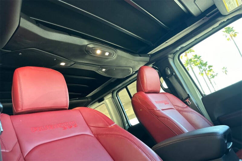 2024 Jeep Wrangler Rubicon 392