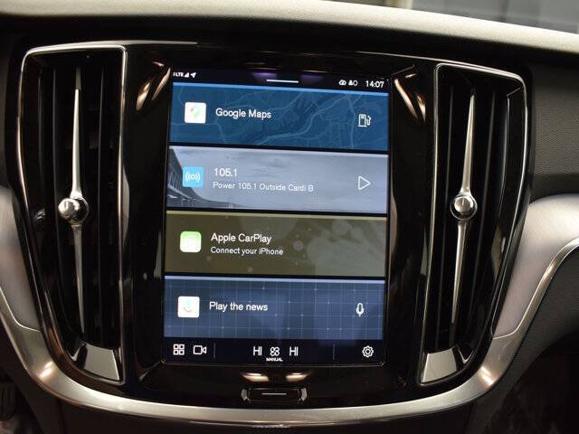 2024 Volvo S60 B5 Core Dark Theme