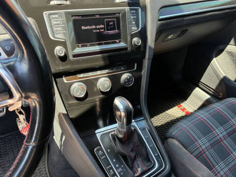 2015 Volkswagen Golf GTI