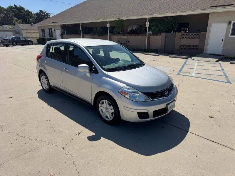 2011 Nissan Versa 1.8 S