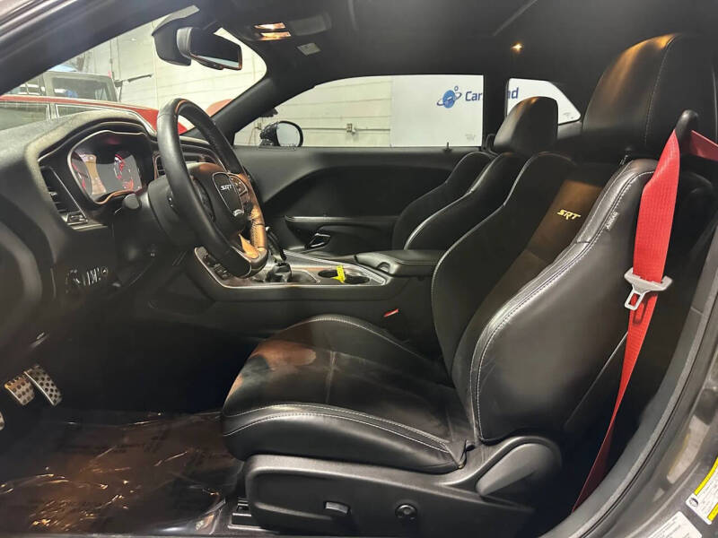 2016 Dodge Challenger SRT Hellcat