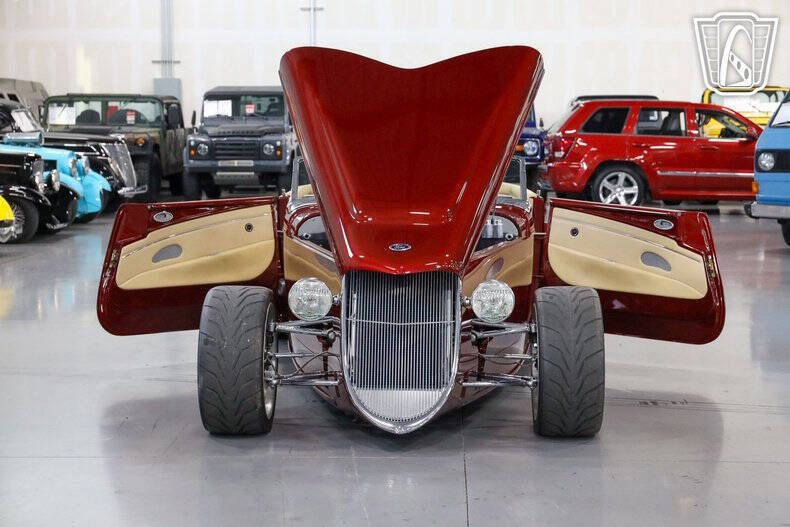 1933 Ford Roadster