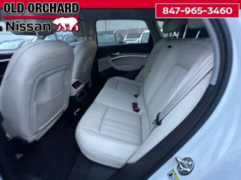 2019 Audi e-tron quattro Premium Plus