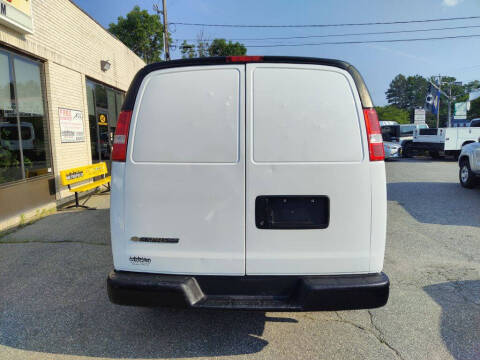 2021 Chevrolet Express 2500