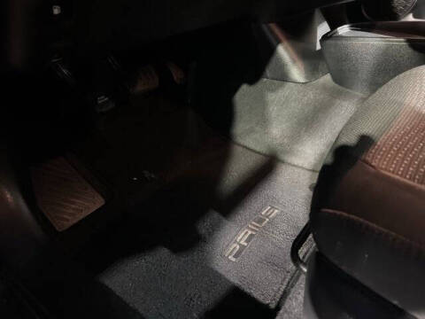 2019 Toyota Prius LE