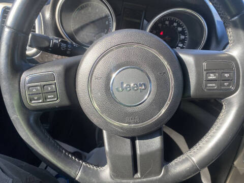 2013 Jeep Grand Cherokee Laredo