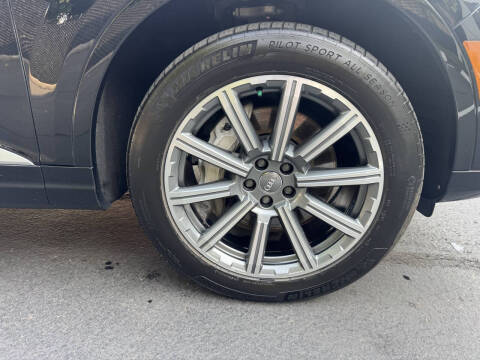 2019 Audi Q7 quattro SE Premium 55 TFSI