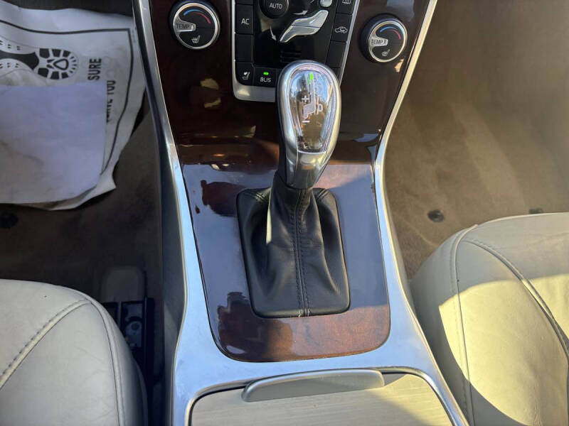 2013 Volvo S80 3.2 Platinum