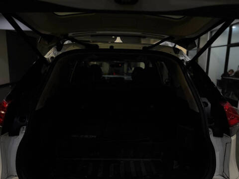 2017 Nissan Rogue Hybrid