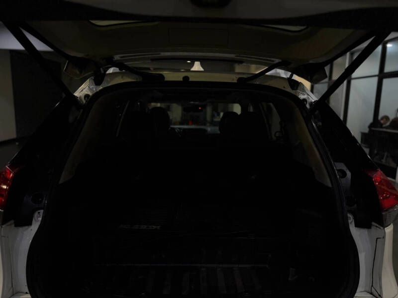 2017 Nissan Rogue Hybrid