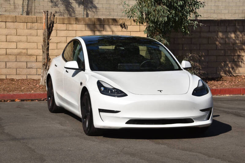 2022 Tesla Model 3 Base photo 10