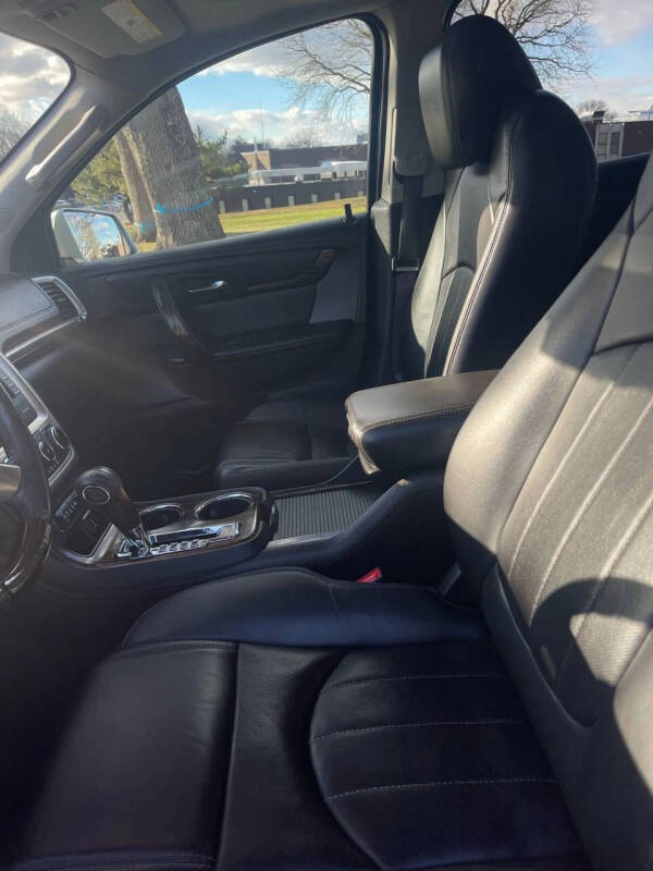 2015 GMC Acadia Denali