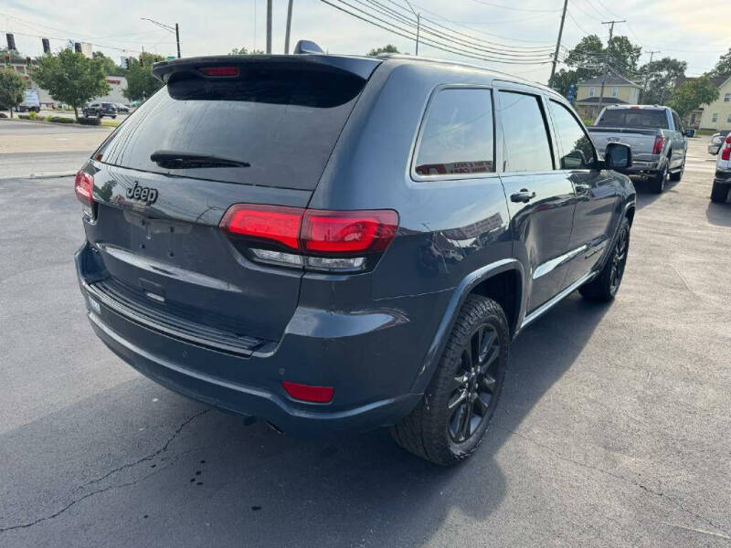 2017 Jeep Grand Cherokee Altitude