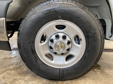 2025 Chevrolet Express 3500