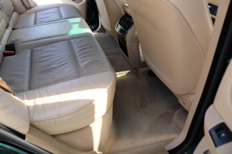 2001 BMW X5 4.4i