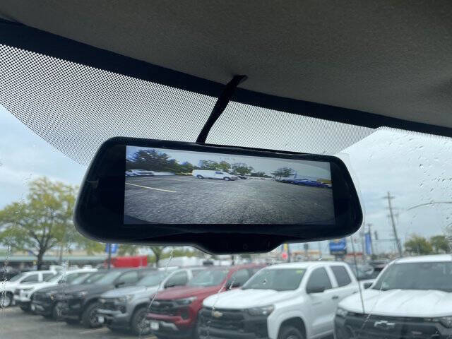 2025 Chevrolet Express 2500