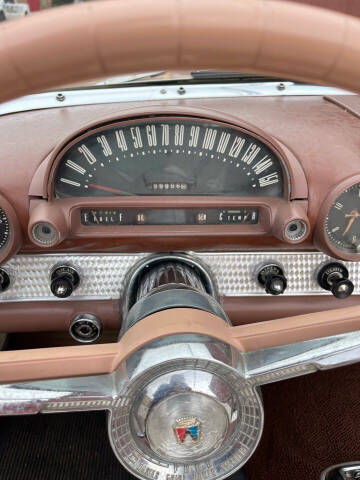 1956 Ford Thunderbird