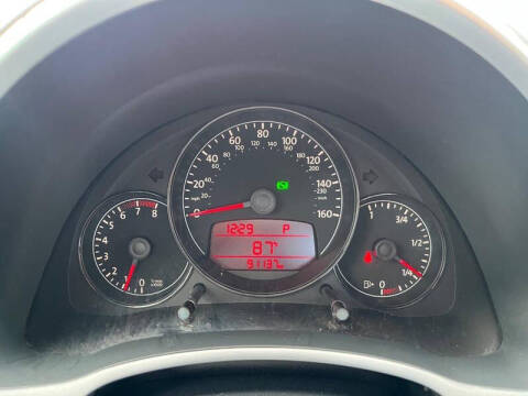 2012 Volkswagen Beetle