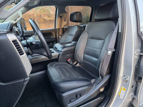 2017 GMC Sierra 3500HD Denali