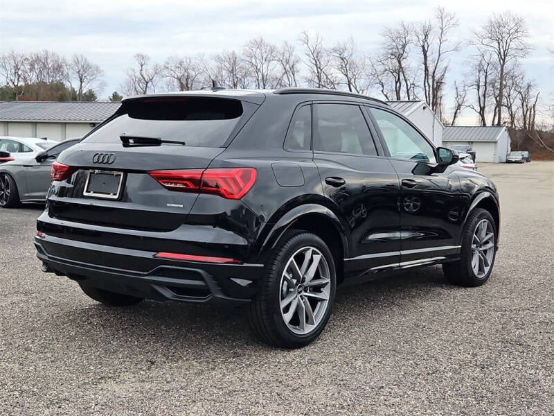 2025 Audi Q3 quattro S line Premium 45 TFSI