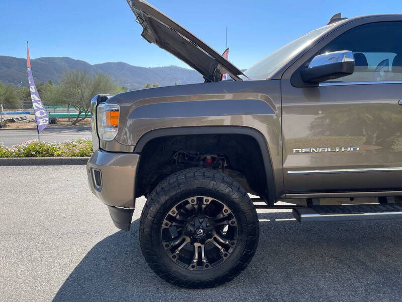 2015 GMC Sierra 2500HD Denali