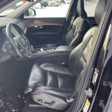 2019 Volvo XC90 T6 Inscription