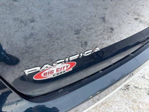 2024 Chrysler Pacifica Touring