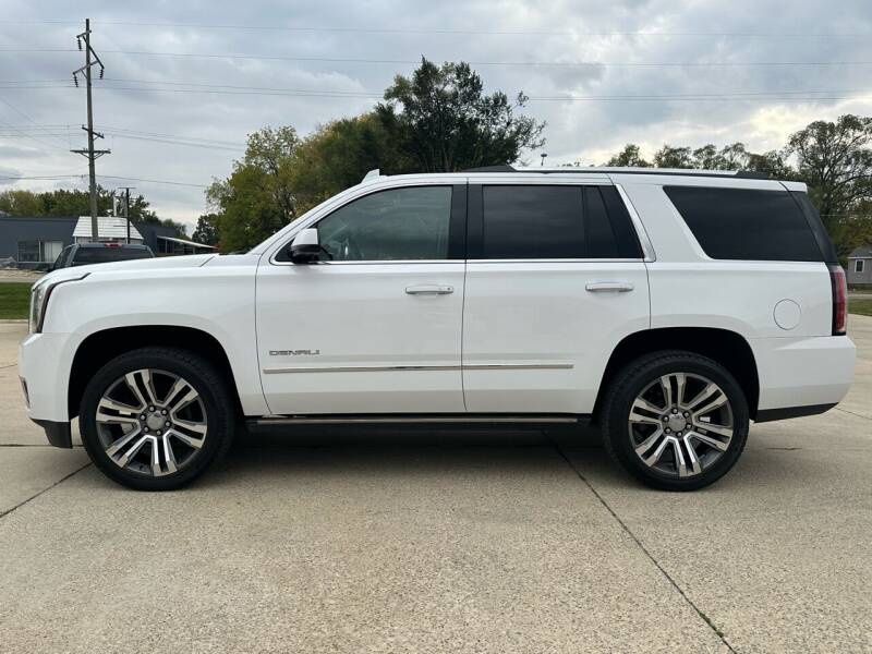 2018 GMC Yukon for sale at Thorne Auto in Evansdale IA