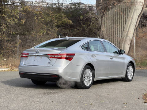 2013 Toyota Avalon Hybrid Limited