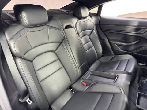 2022 Porsche Taycan 4S