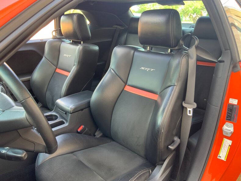 2008 Dodge Challenger SRT8