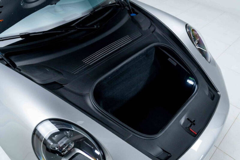 2022 Porsche 911