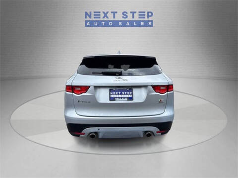 2017 Jaguar F-PACE S First Edition