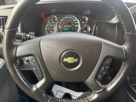 2020 Chevrolet Express 2500