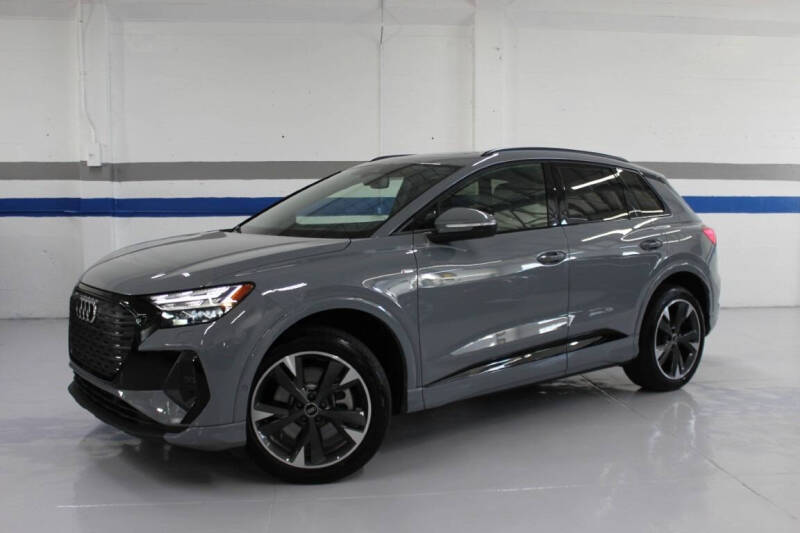 2024 Audi Q4 e-tron Prestige's photo