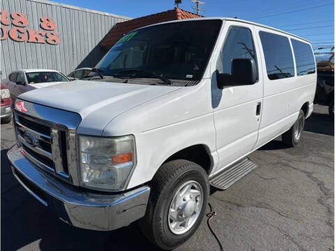 2013 Ford E-Series E-150 XLT