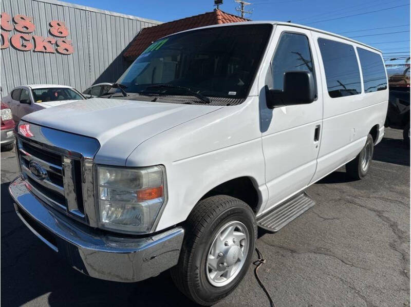 2013 Ford E-Series E-150 XLT