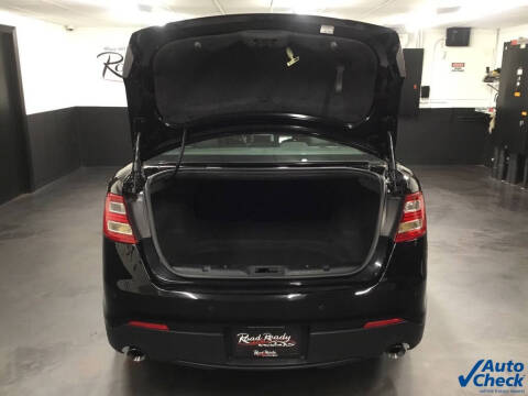 2017 Ford Taurus SHO