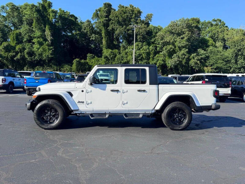 2021 Jeep Gladiator Willys