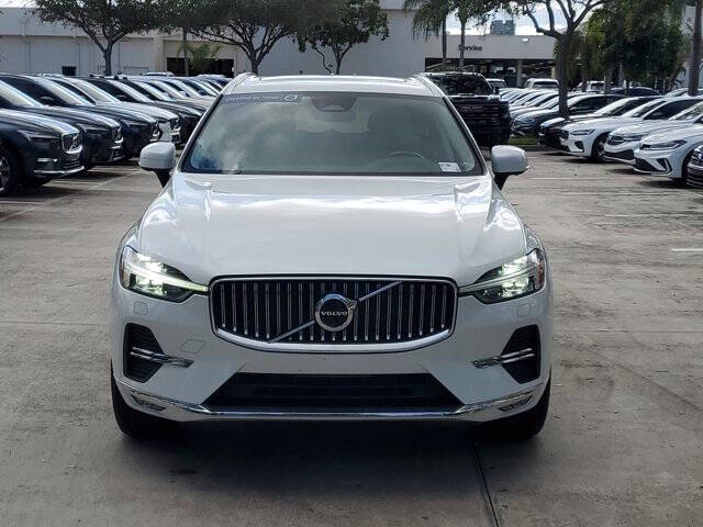 2023 Volvo XC60 B5 Plus Bright Theme