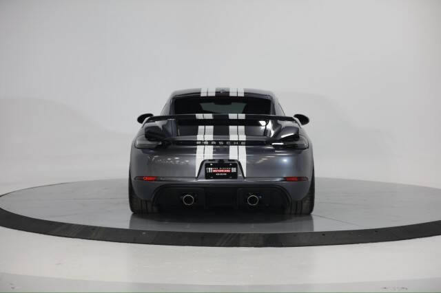 2021 Porsche 718 Cayman GT4