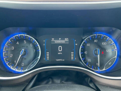 2017 Chrysler Pacifica Touring-L