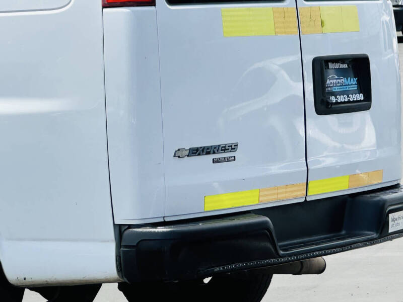 2016 Chevrolet Express 2500