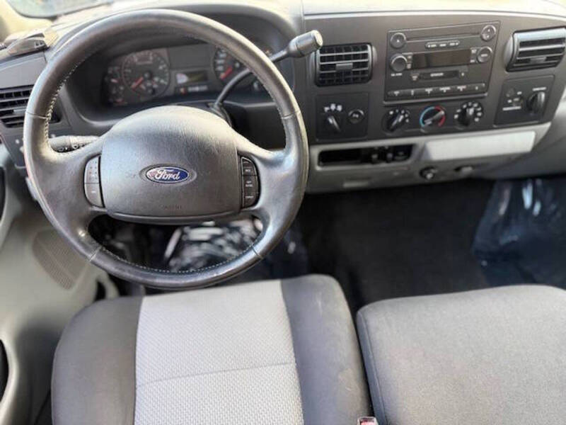 2006 Ford F-350 Super Duty XLT