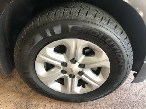 2017 Chevrolet Traverse LS