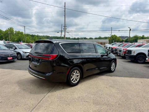 2024 Chrysler Pacifica Touring L