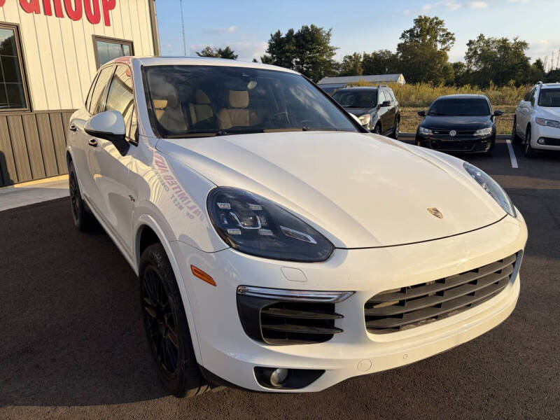 2017 Porsche Cayenne S E-Hybrid Platinum Edition