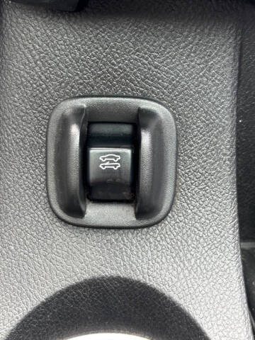 2013 Chrysler 200 Limited