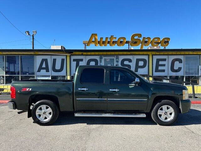 2013 Chevrolet Silverado 1500 for sale at AUTOSPEC Inc in Houston TX