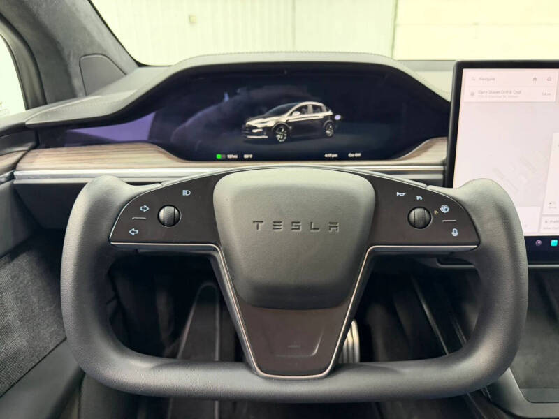 2023 Tesla Model X Standard Range